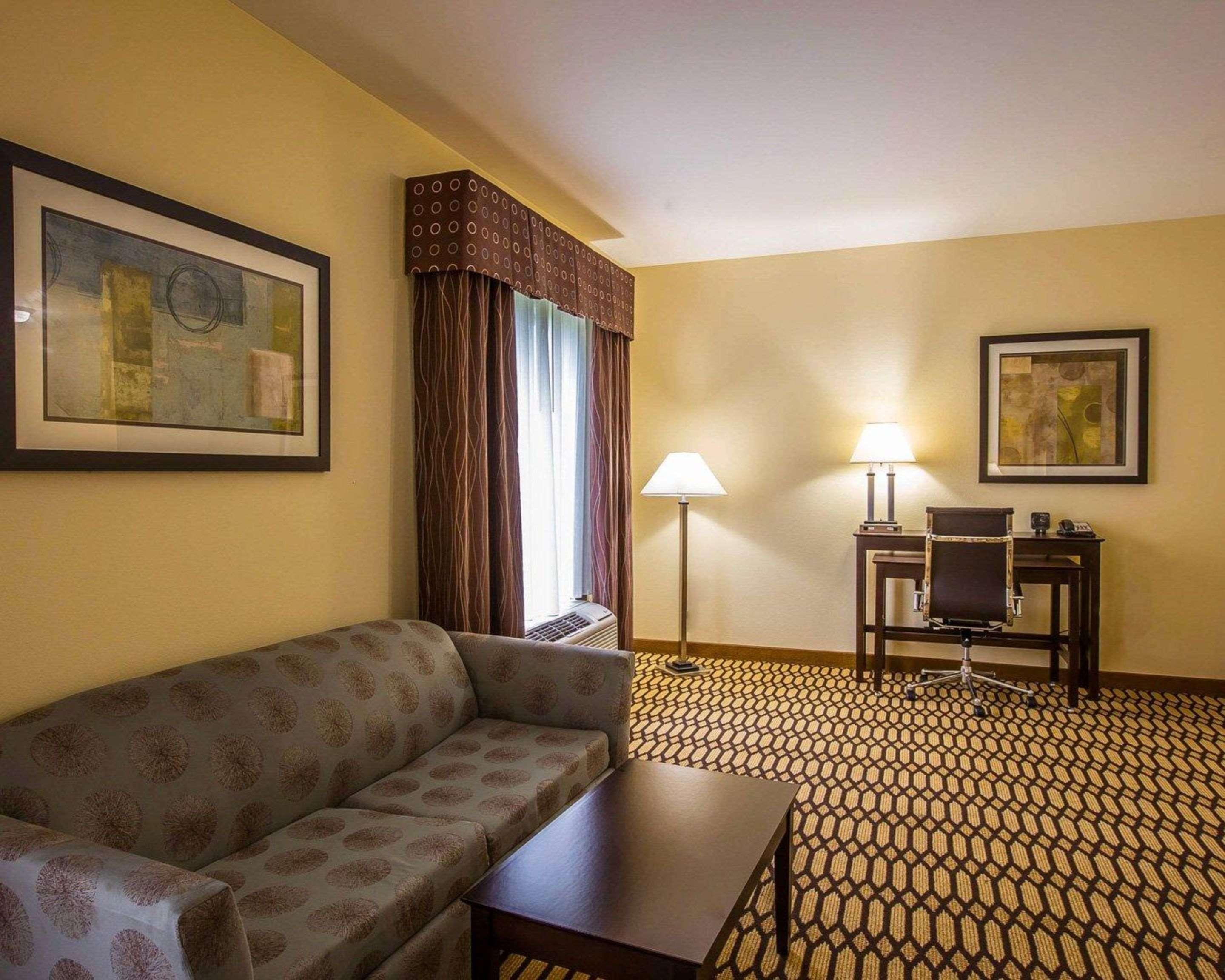 Comfort Suites Simpsonville - Greenville Экстерьер фото