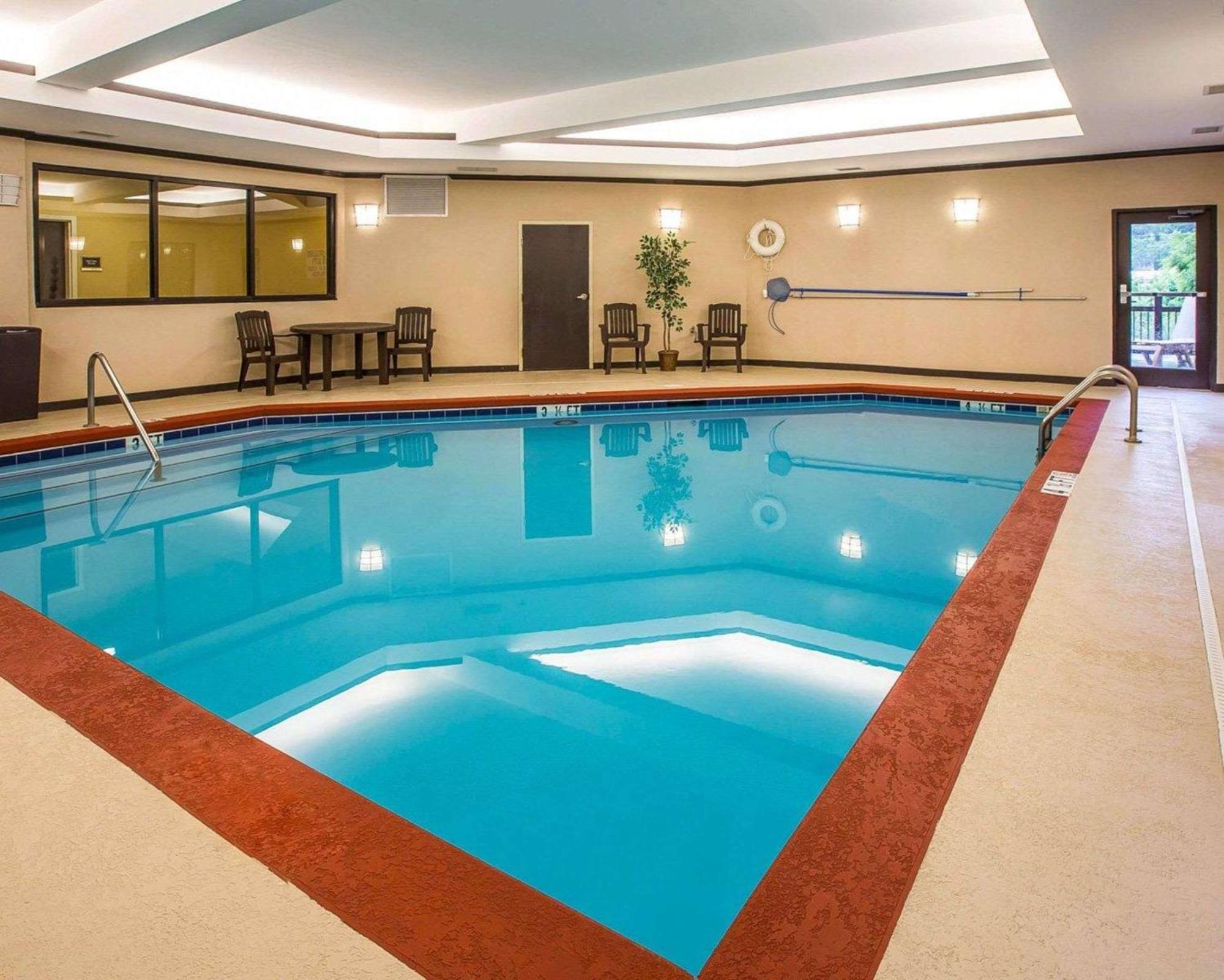 Comfort Suites Simpsonville - Greenville Экстерьер фото